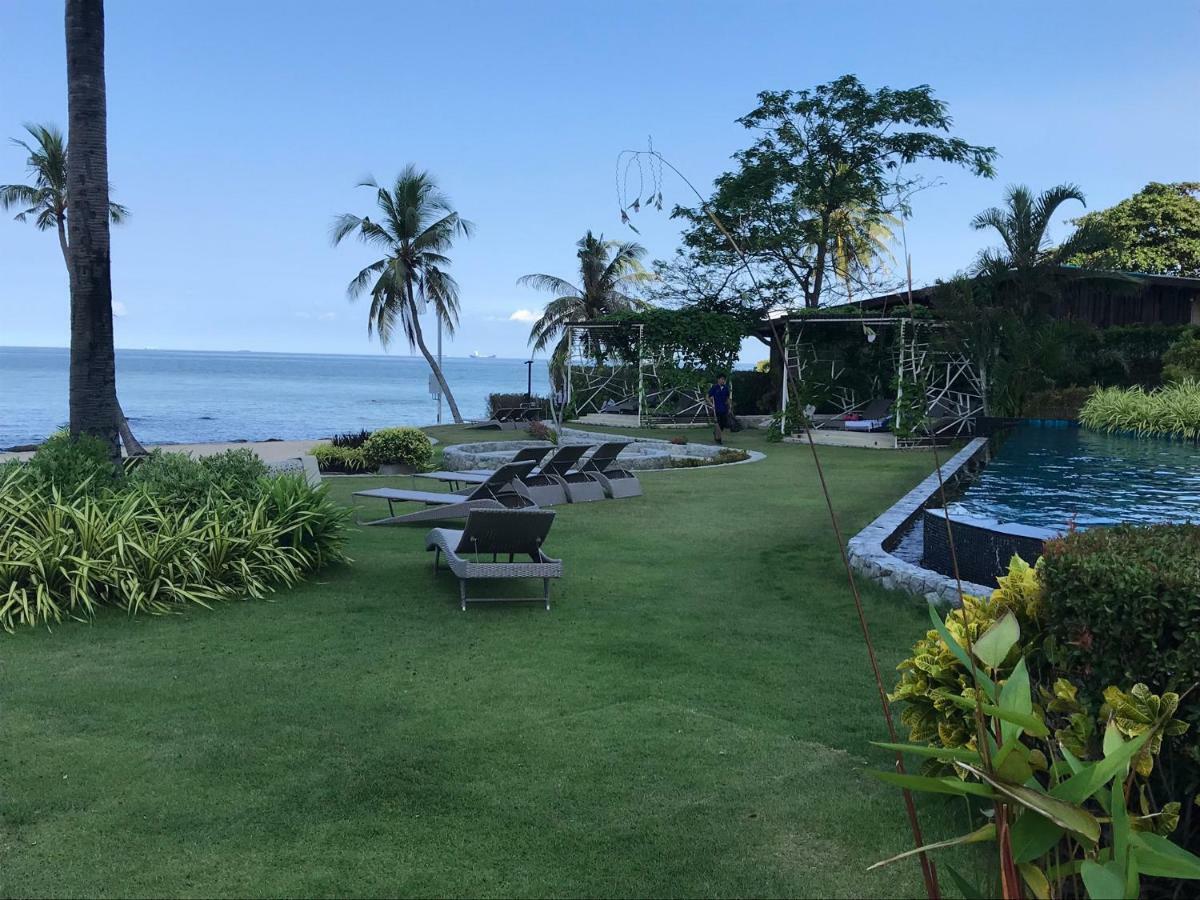 Luxurious Beachfront パッタヤー エクステリア 写真