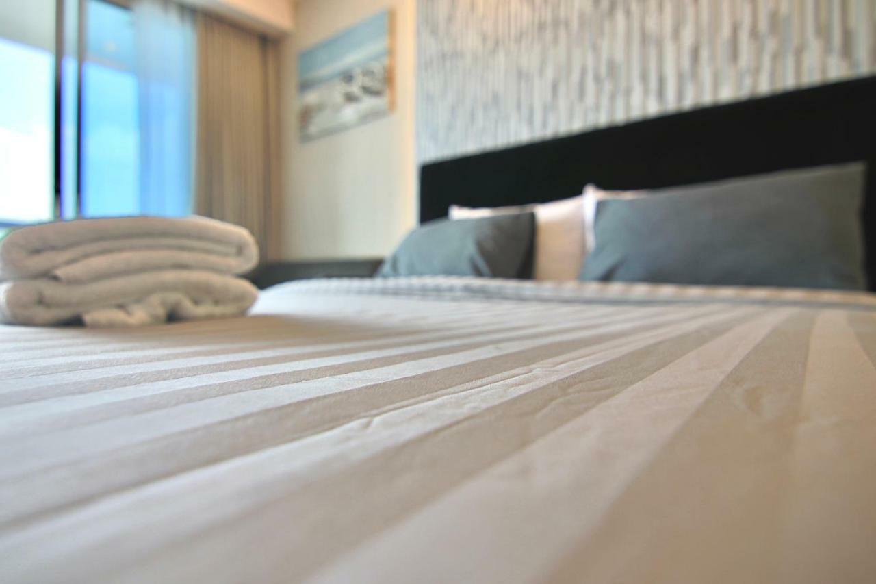 Luxurious Beachfront パッタヤー エクステリア 写真